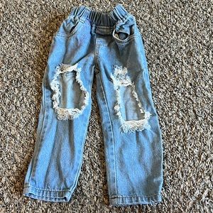 Heavy distressed jeans for infant